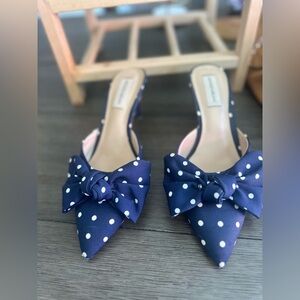ANTONIO MELANI Navy and White Polka Dot Mules